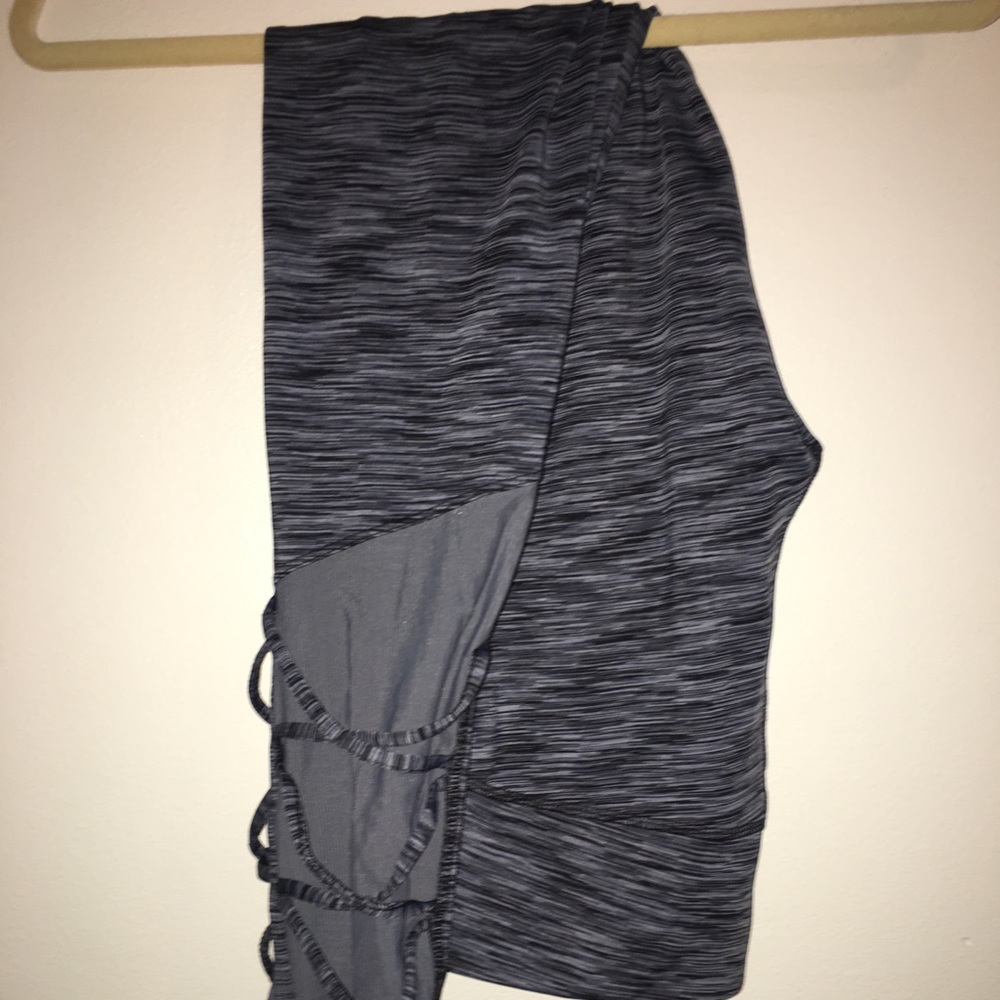 HEATHER GRAY LEGGINGS